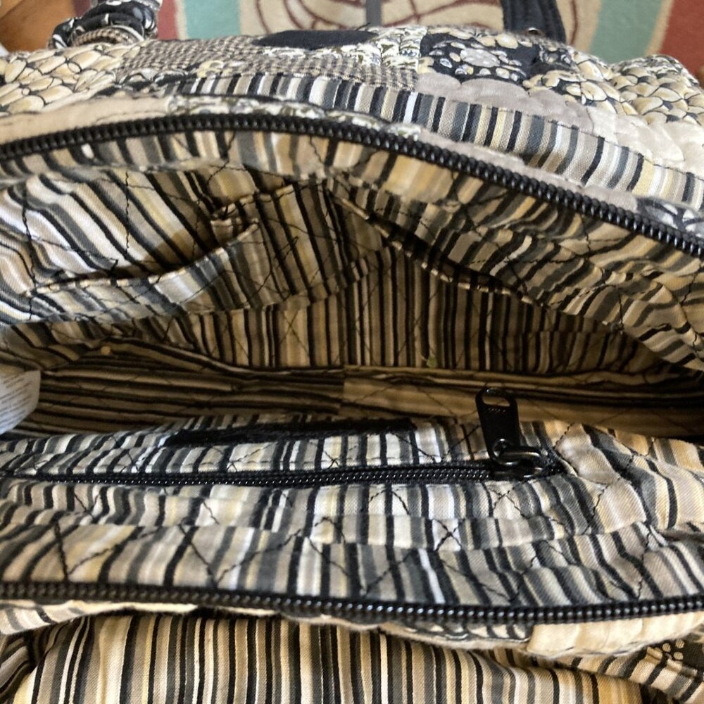 126 Donna Sharp Quilted Handbag - image 3